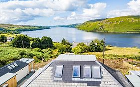 Luxury 4 Bedroom Cottage With Stunning Views Near Fairy Pools!