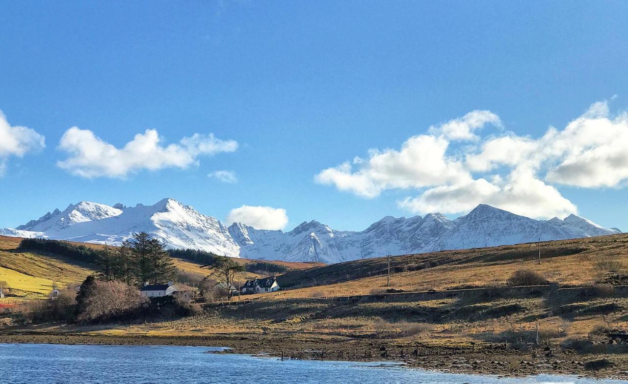 Luxury 4 Bedroom Cottage With Stunning Views Near Fairy Pools! Carbost  Exterior photo